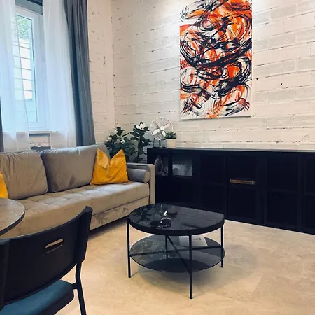 Apartment Hidden Gem In - Old Town